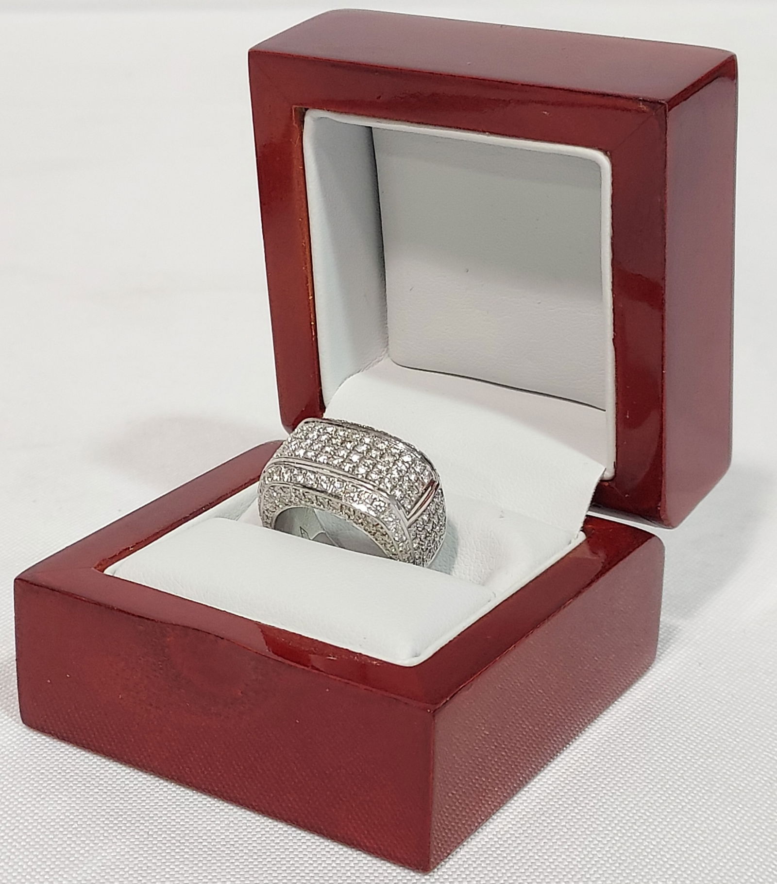 DI MODOLO "FIAMA" 18K WG & DIAMOND RING SZ 7 (1 of 11)