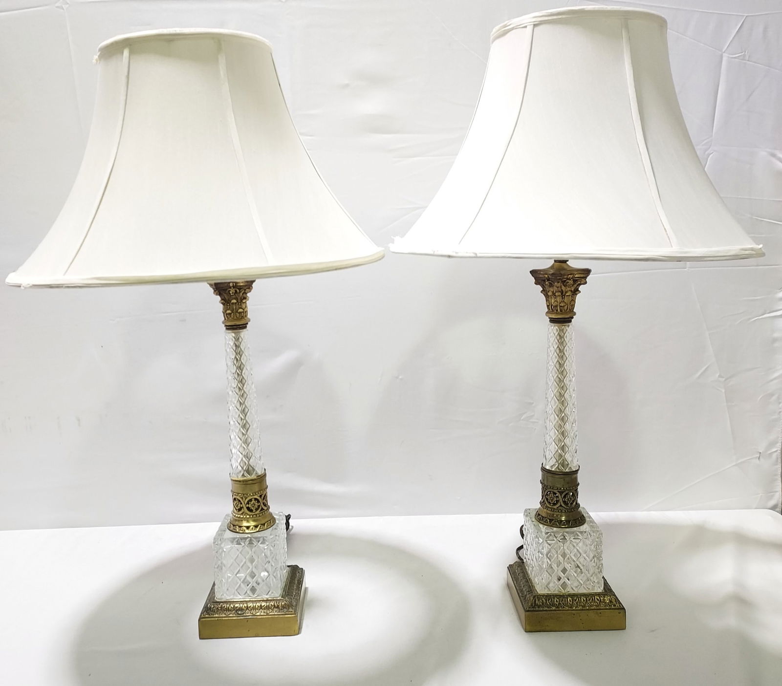 PAIR BRASS & CUT CRYSTAL COLUMN STYLE TABLE LAMPS (1 of 12)