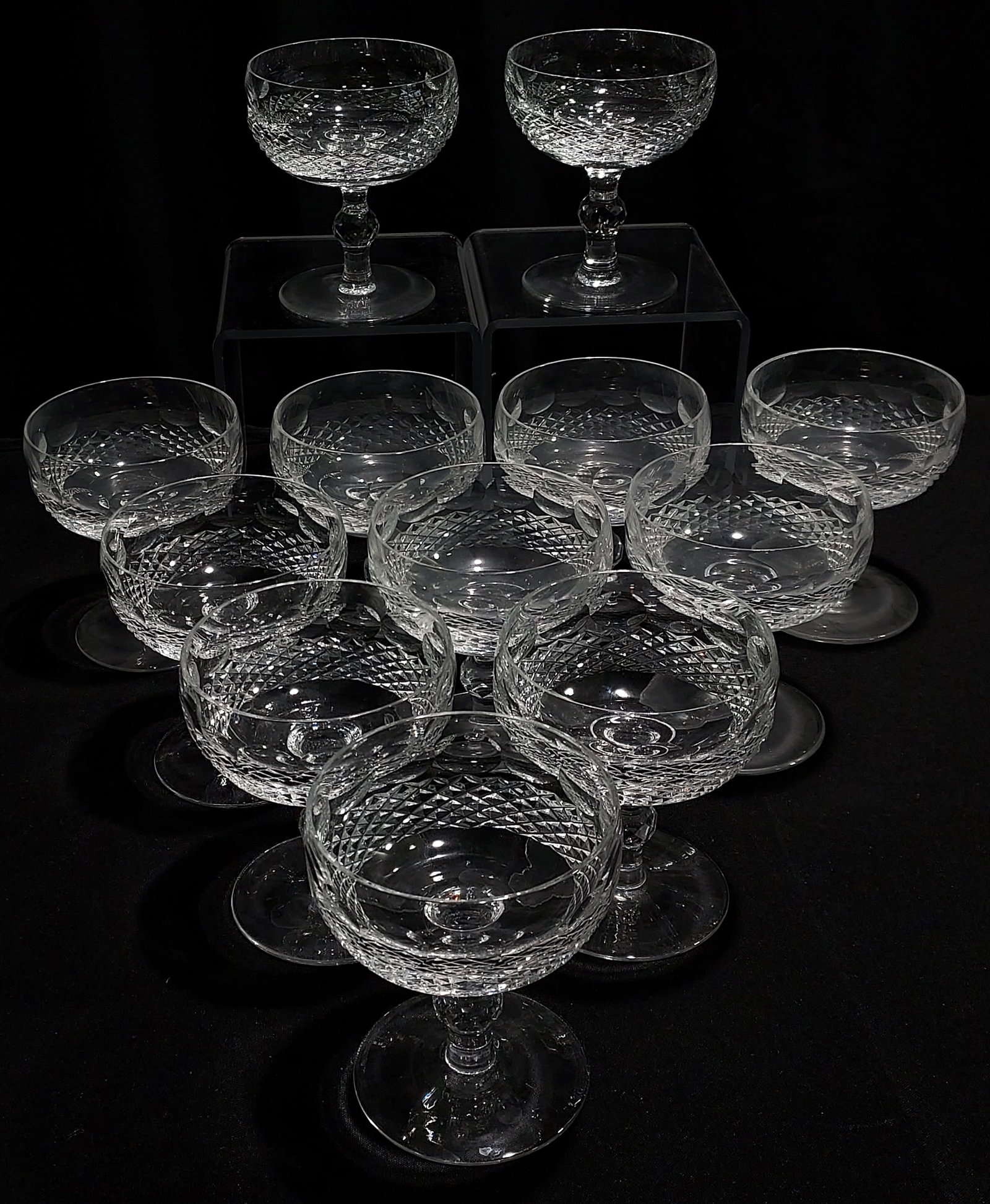 TWELVE WATERFORD "COLLEEN" CUT CRYSTAL CHAMPAGNES (1 of 5)