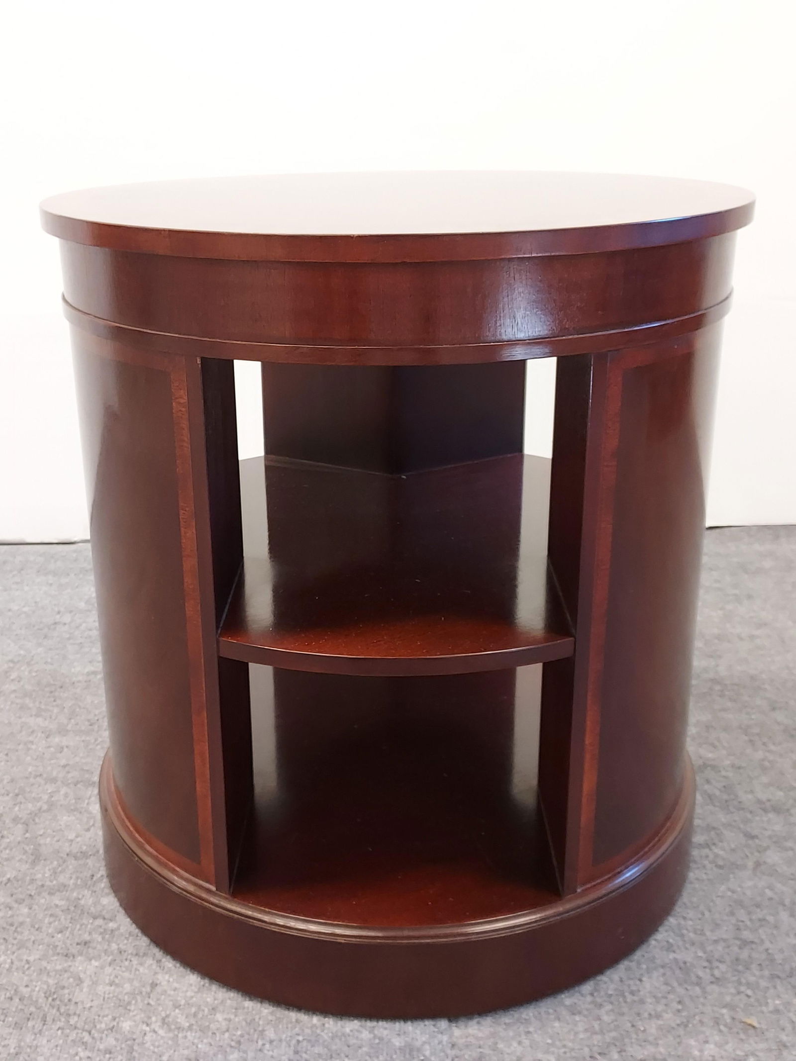 BAKER PARQUETRY INLAID ROUND DRUM SIDE TABLE (1 of 9)