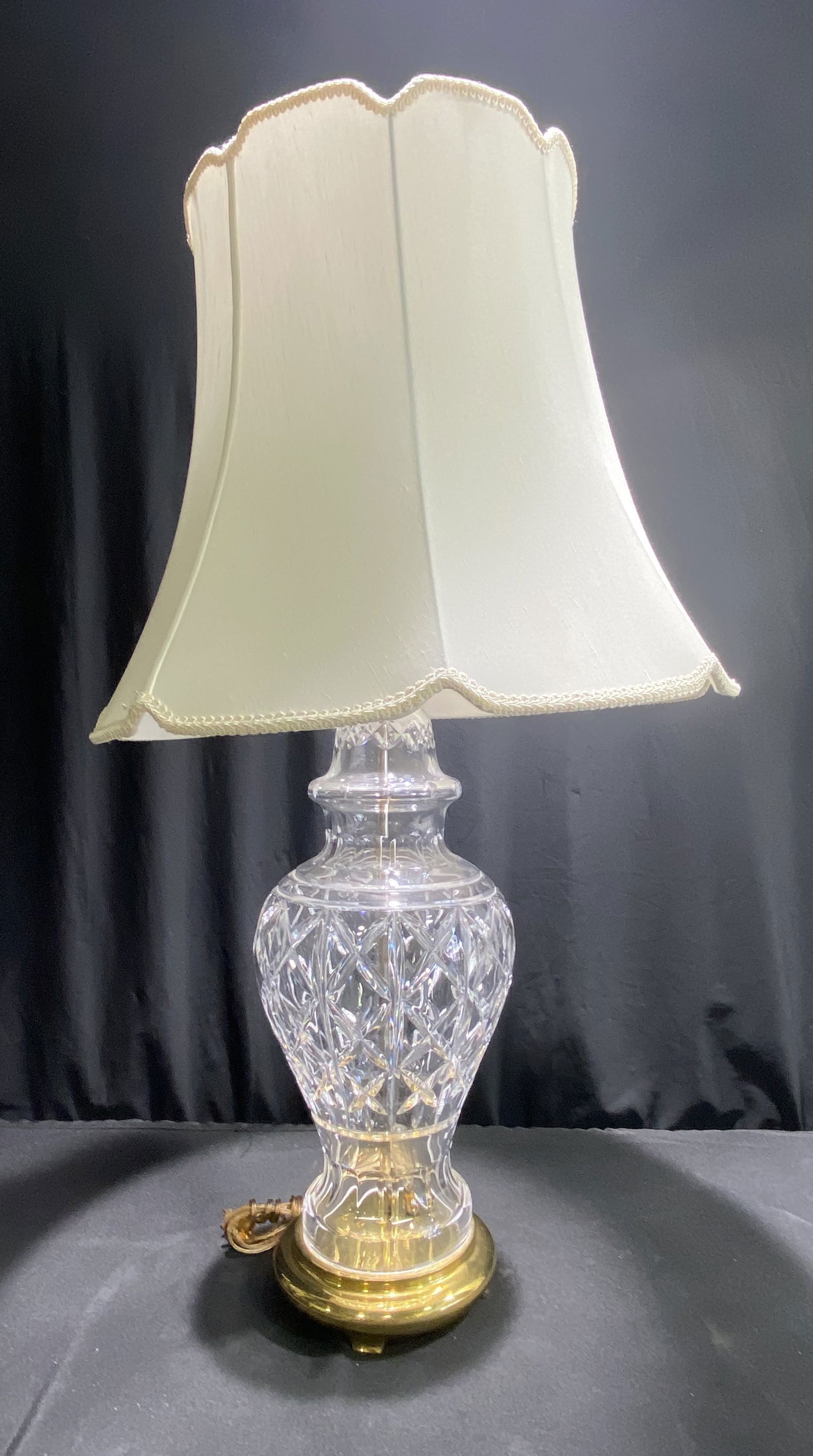 Waterford kingsley table lamp best sale