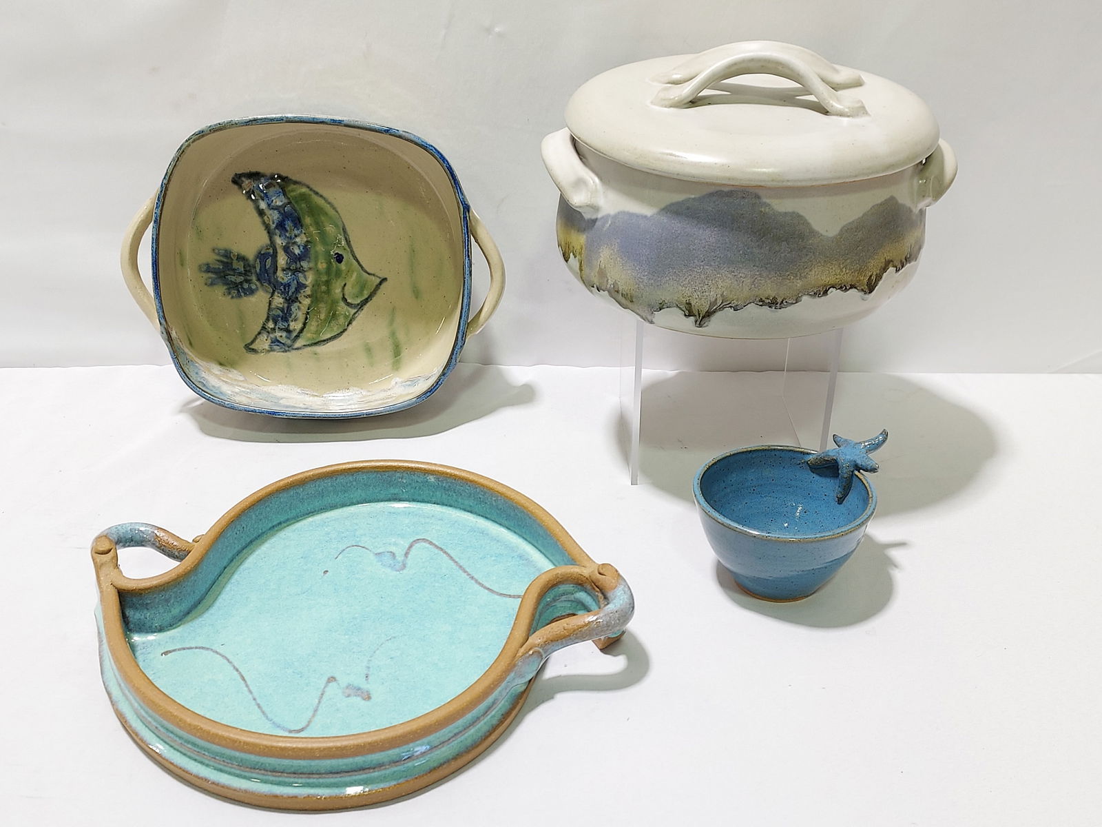 FOUR PIECES CONTEMPORARY ART POTTERY (1 of 18)