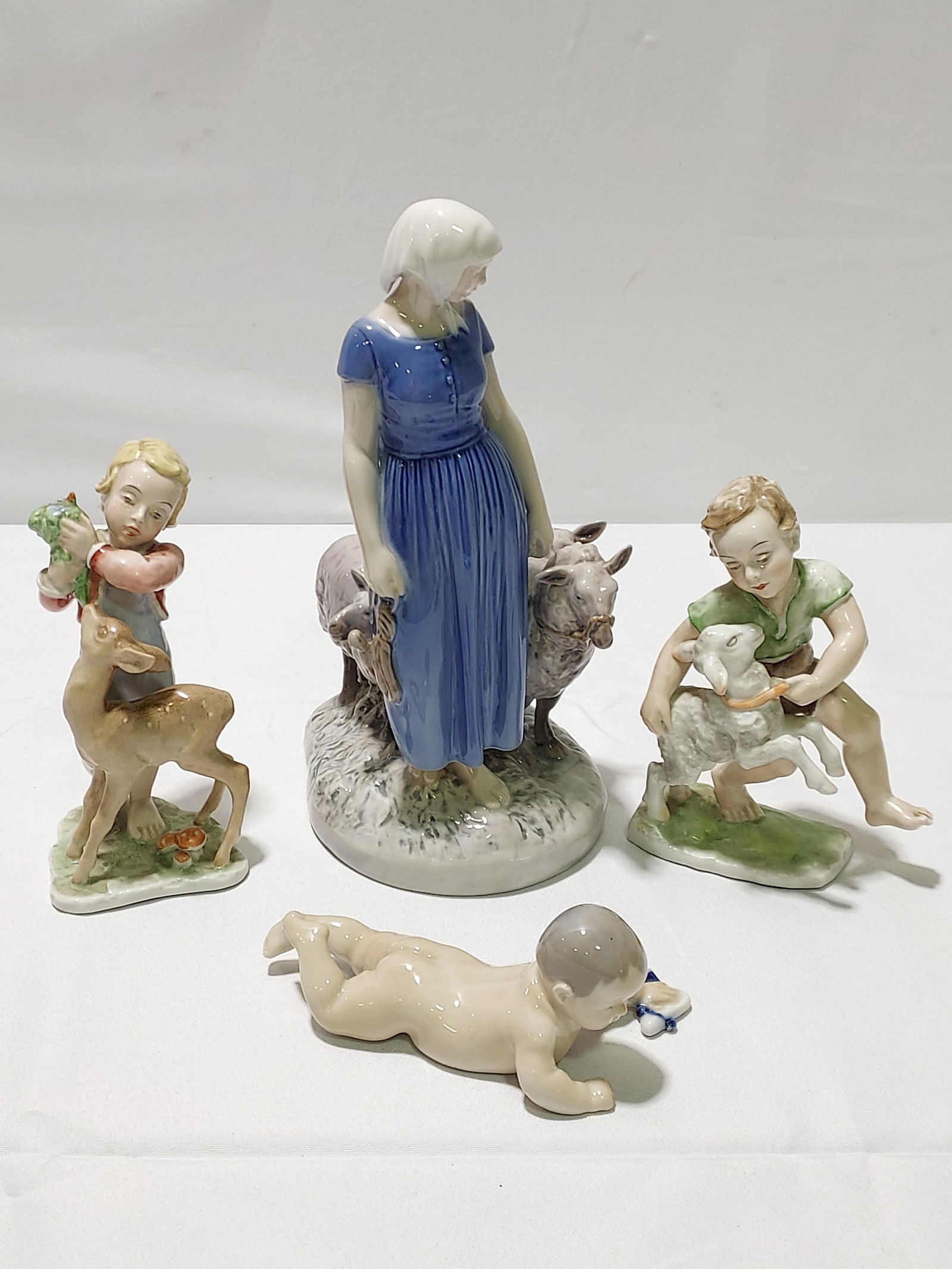 ROSENTHAL, B&G, ROYAL COPENHAGEN PORCELAIN FIGURES (1 of 19)