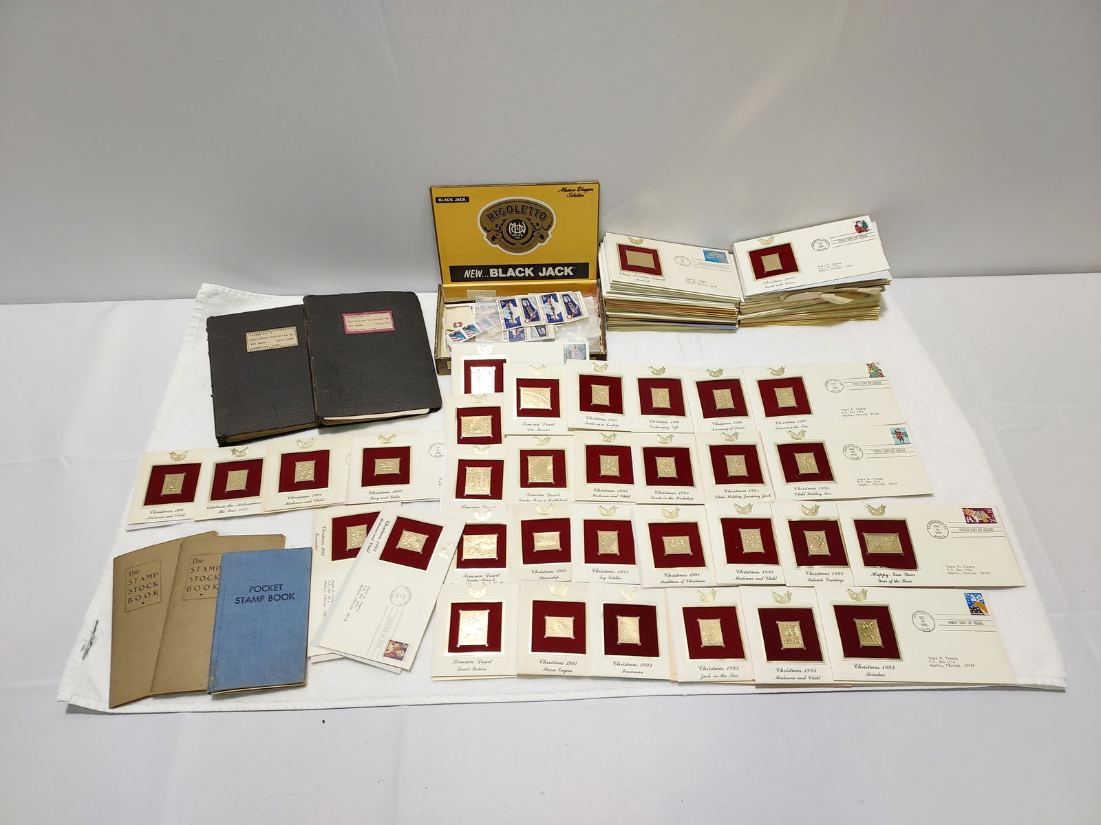 LARGE COLLECTION ANTIQUE & VINTAGE STAMPS (1 of 13)