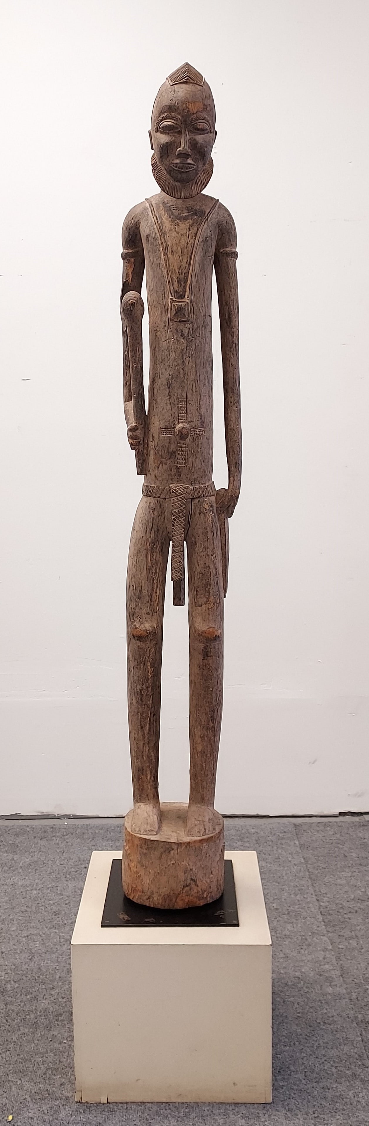 AFRICAN SENUFO WOOD CARVED MALE WARRIOR 60" (1 of 18)