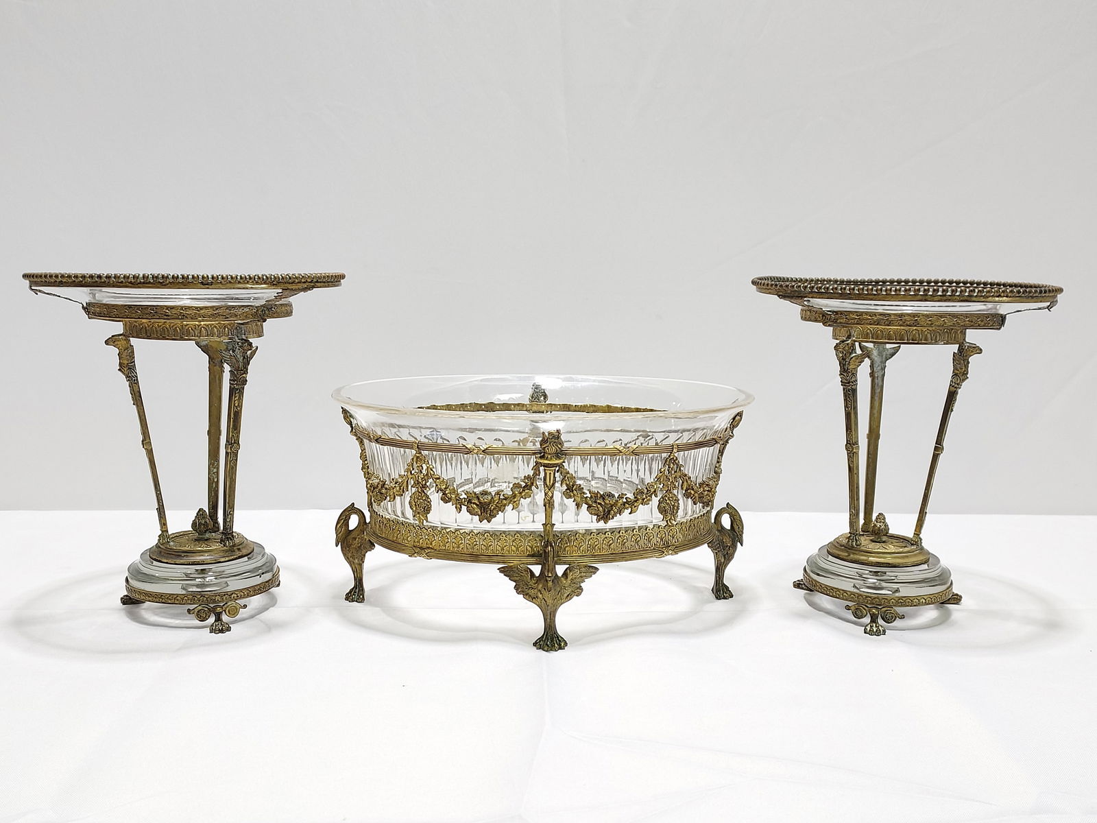 REGENCY STYLE VICTORIAN JARDINIERE & TWO COMPOTES (1 of 12)