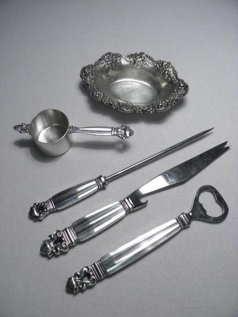 GEORG JENSEN "ACORN" STERLING SILVER BAR SET, ETC:: Georg Jensen sterling silver four piece bar set in the "Acorn" pattern. Sold along with an S. Kirk & Sons sterling silver repousse dish. Lot includes a 4.6" long jigger, 8.25" serrated knife/bottle op