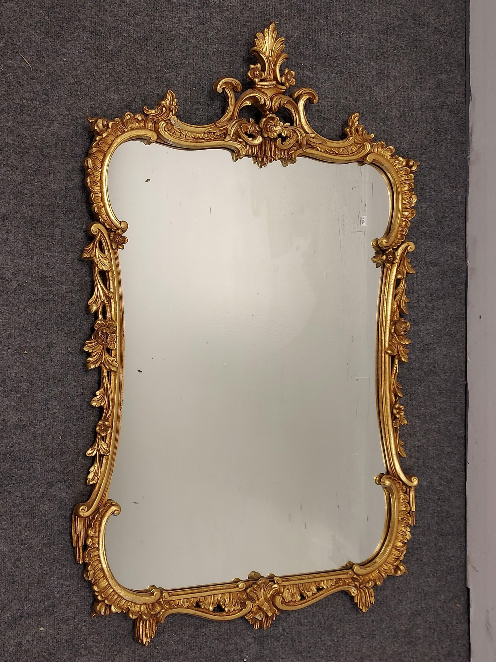 VINTAGE ROCOCO STYLE GILTWOOD WALL MIRROR (1 of 9)