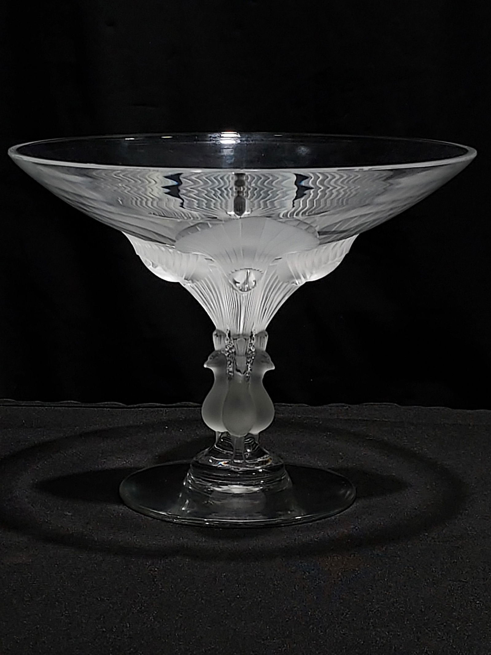 LALIQUE "VIRGINIA PEACOCK" FROSTED CRYSTAL COMPOTE (1 of 8)