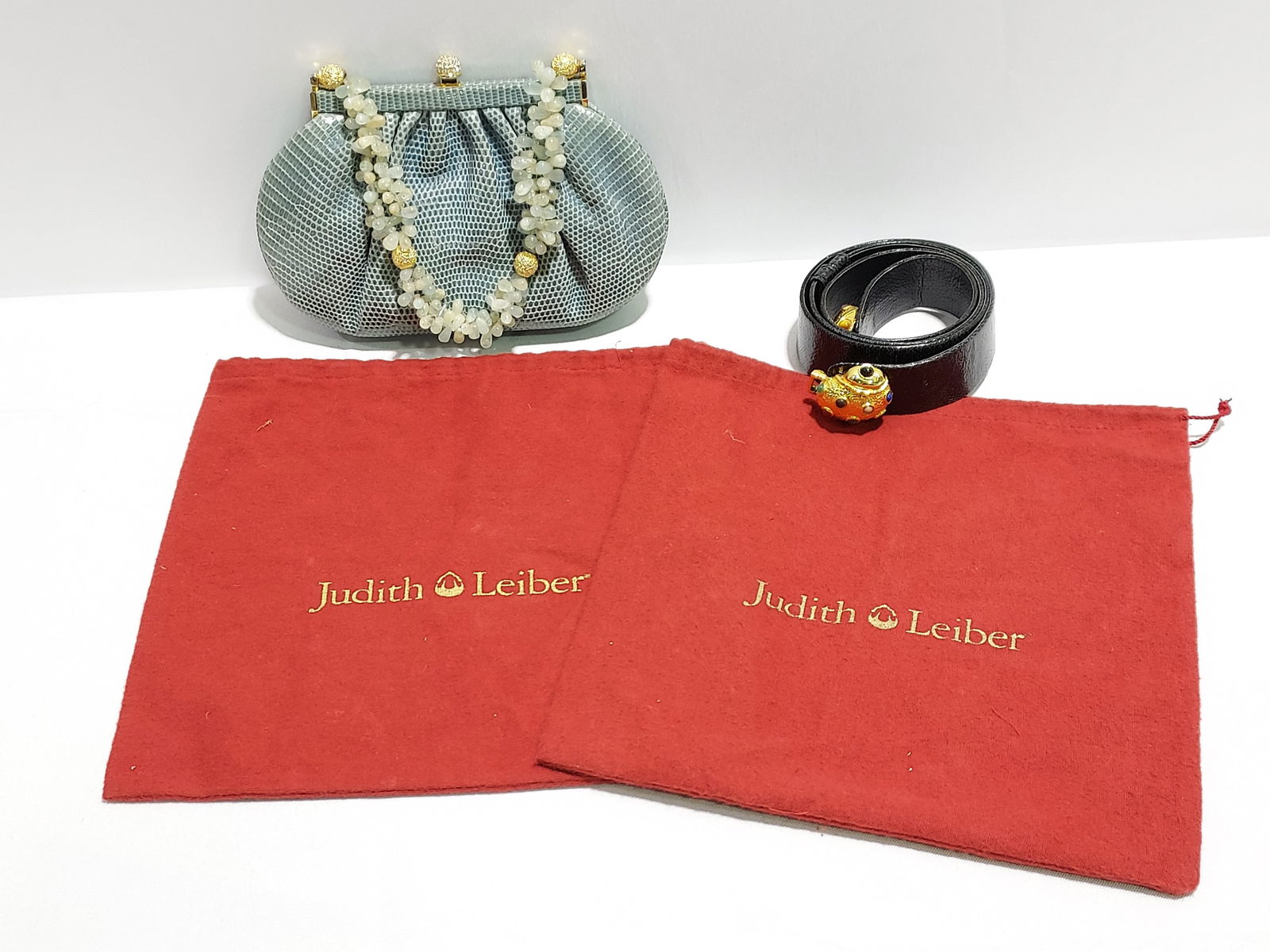 LOT VINTAGE JUDITH LEIBER EVENING BAG & BELT (1 of 15)