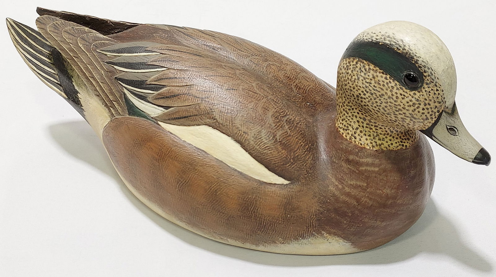 TOM SHUMATE CARVED WOOD DECOY: WIDGEON DRAKE 1973 (1 of 13)