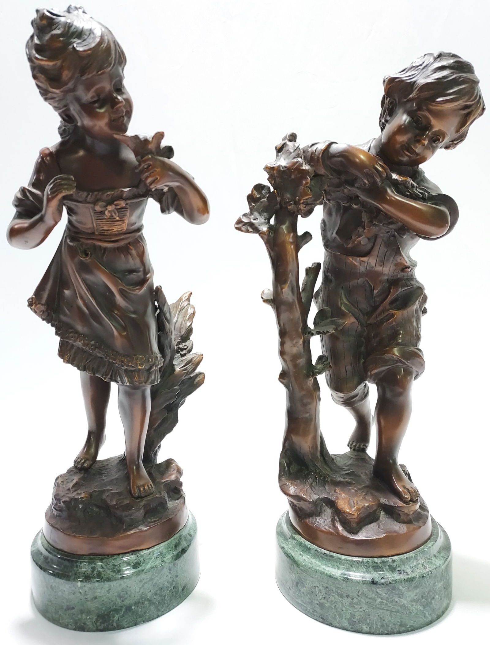 TWO VINTAGE BRONZE SCULPTURES AFTER AUGUSTE MOREAU (1 of 14)