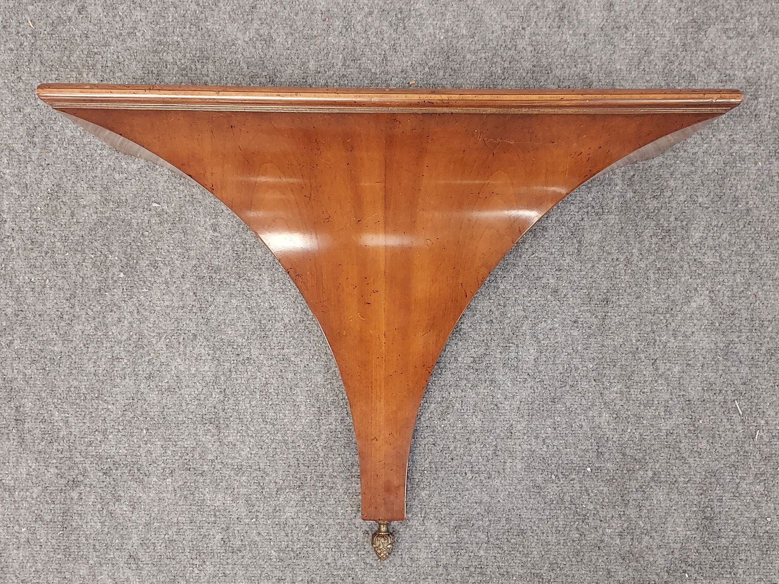 LARGE CHERRYWOOD CORBEL / WALL BRACKET (1 of 9)