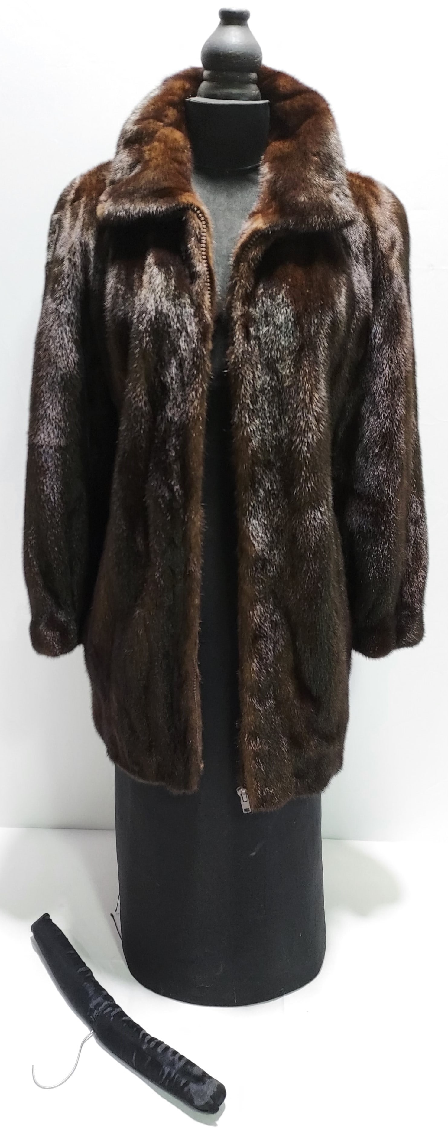 EXCLUSIVE FURS BY RAMON ZIP UP MINK JACKET (1 of 10)