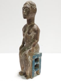 AFRICAN HAND CARVED WOOD SITTING FEMALE FIGURE