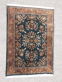 SMALL PERSIAN HAND KNOTTED THROW RUG 25" X 34"