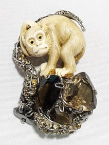 IRADJ MOINI MONKEY ON SMOKY TOPAZ GEMSTONE BROOCH