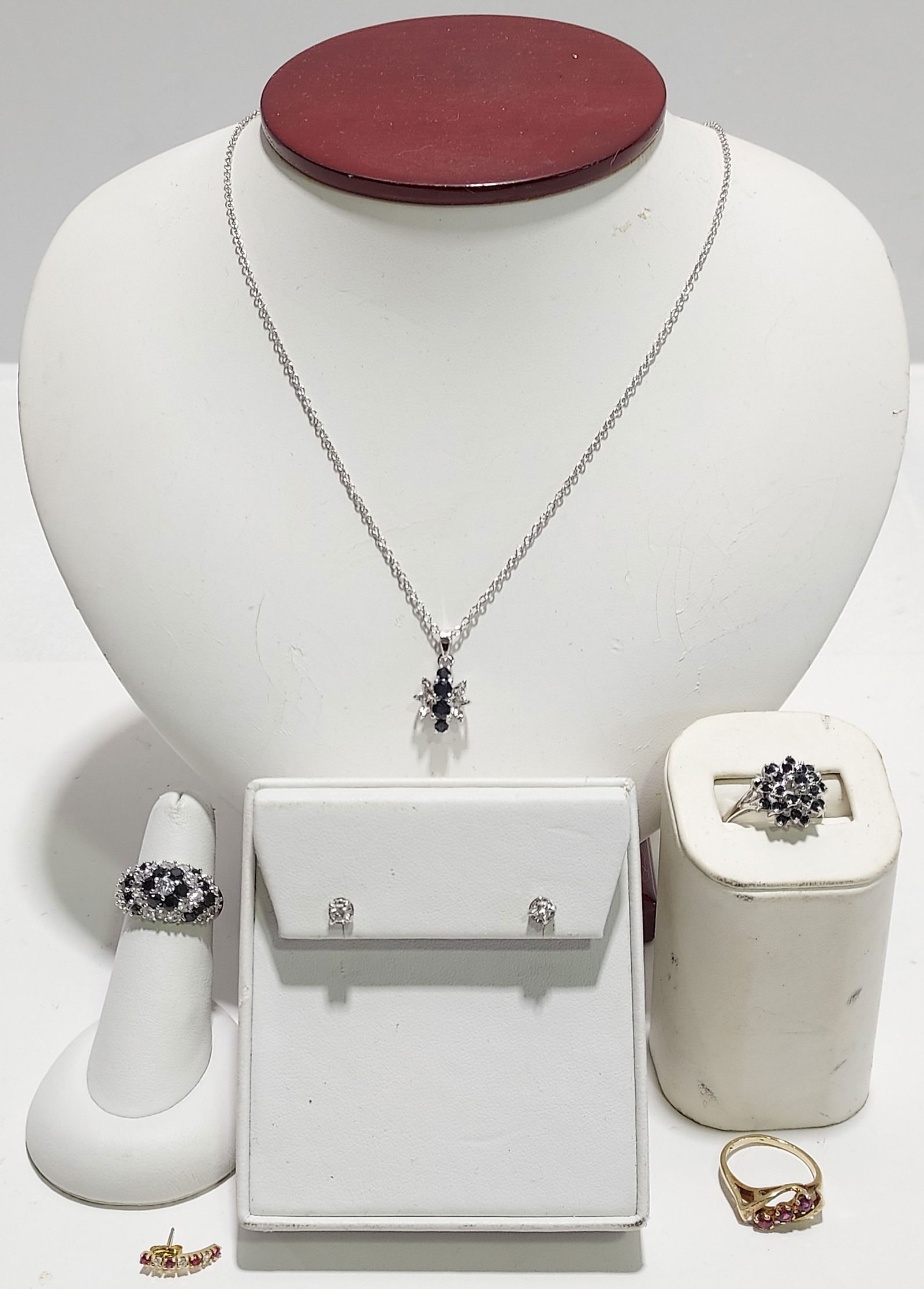 ASSORTED ESTATE JEWELRY: 10K, 14K, ETC. 7 pcs (1 of 20)