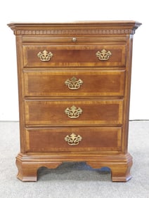 CHIPPENDALE STYLE PARQUETRY INLAID MAHOGANY CHEST