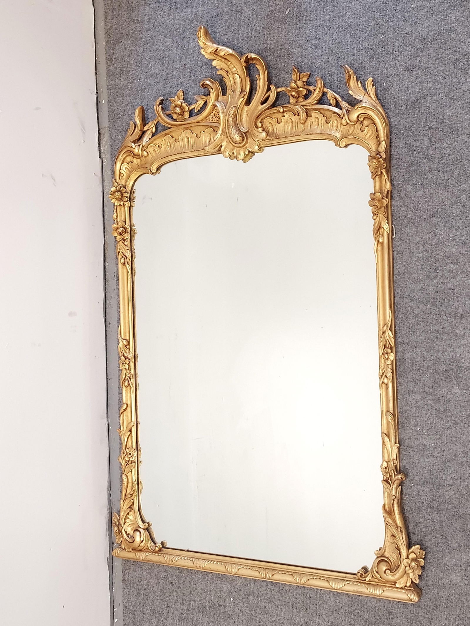 VINTAGE LOUIS XV STYLE GILDED WALL MIRROR (1 of 7)