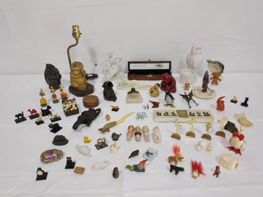 HUGE LOT ASSORTED MINIATURE ANIMALS & FIGURES