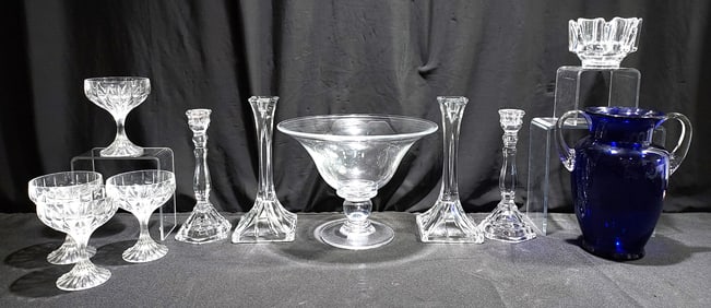 LOT ASSORTED CRYSTAL: ORREFORS, SIMON PEARCE ETC