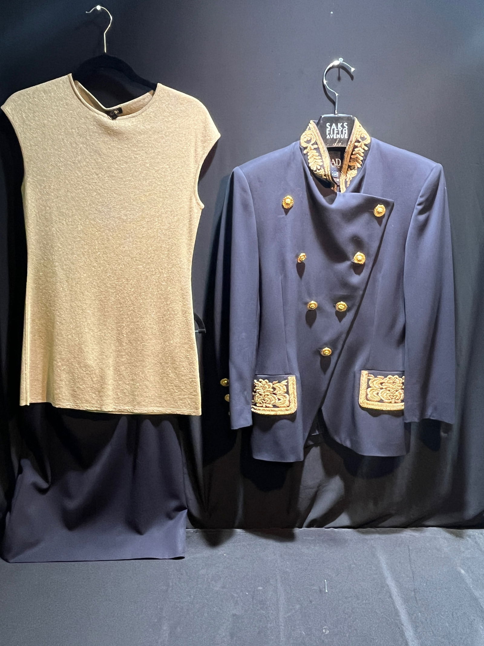 H3009 Lot 3 pieces vintage Escada (1 of 13)