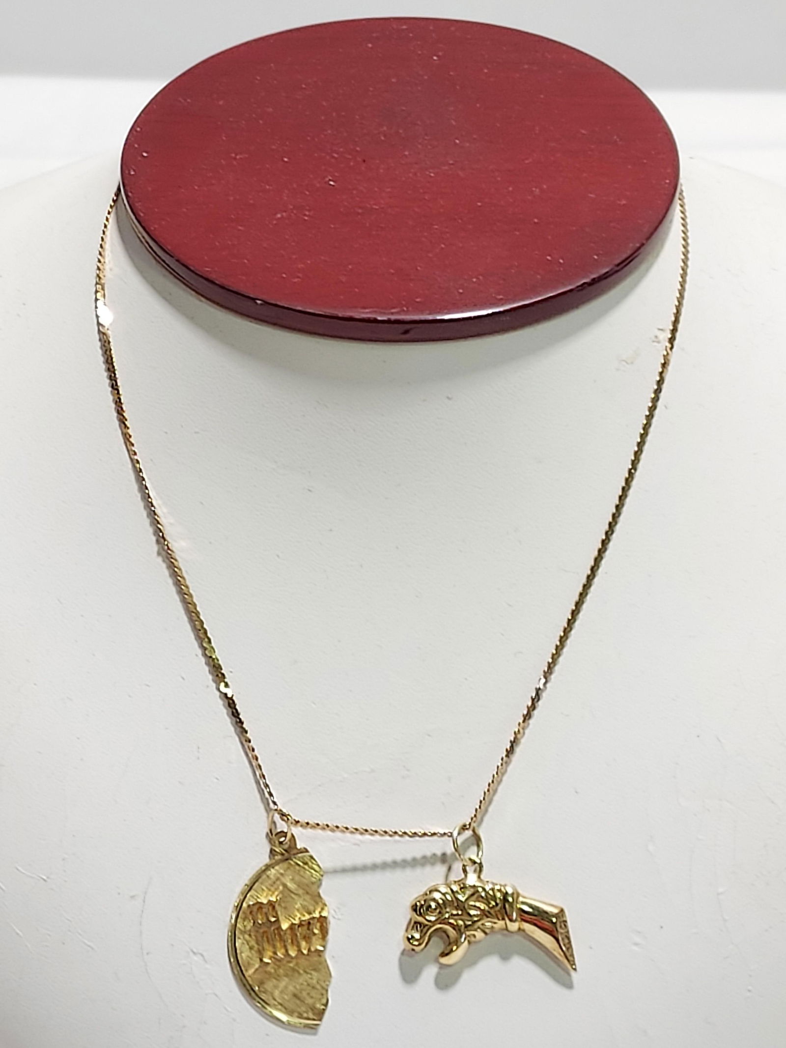 HJ117 14k yg chain with two charms (1 of 5)