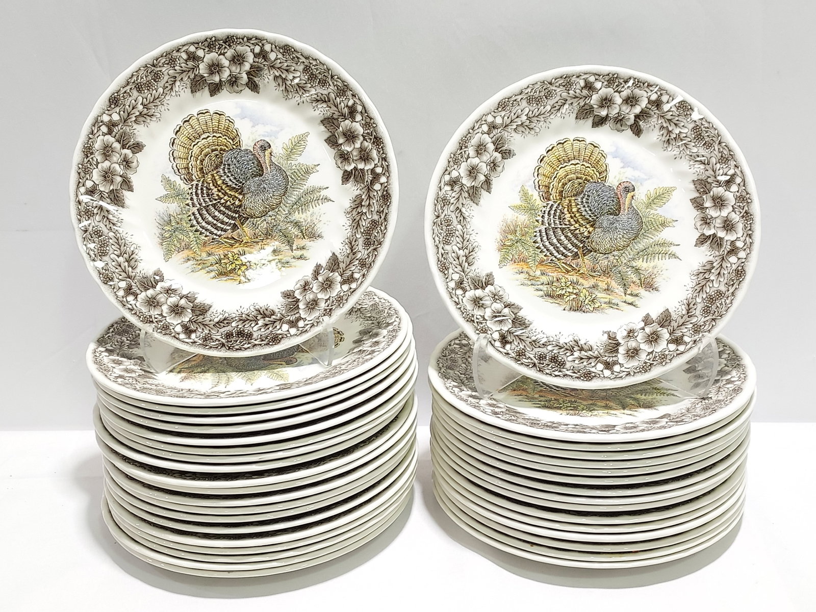 H349 36 reproduction "Wildlife" turkey plates: 36 reproduction "Wildlife" turkey plates by Churchill, England.