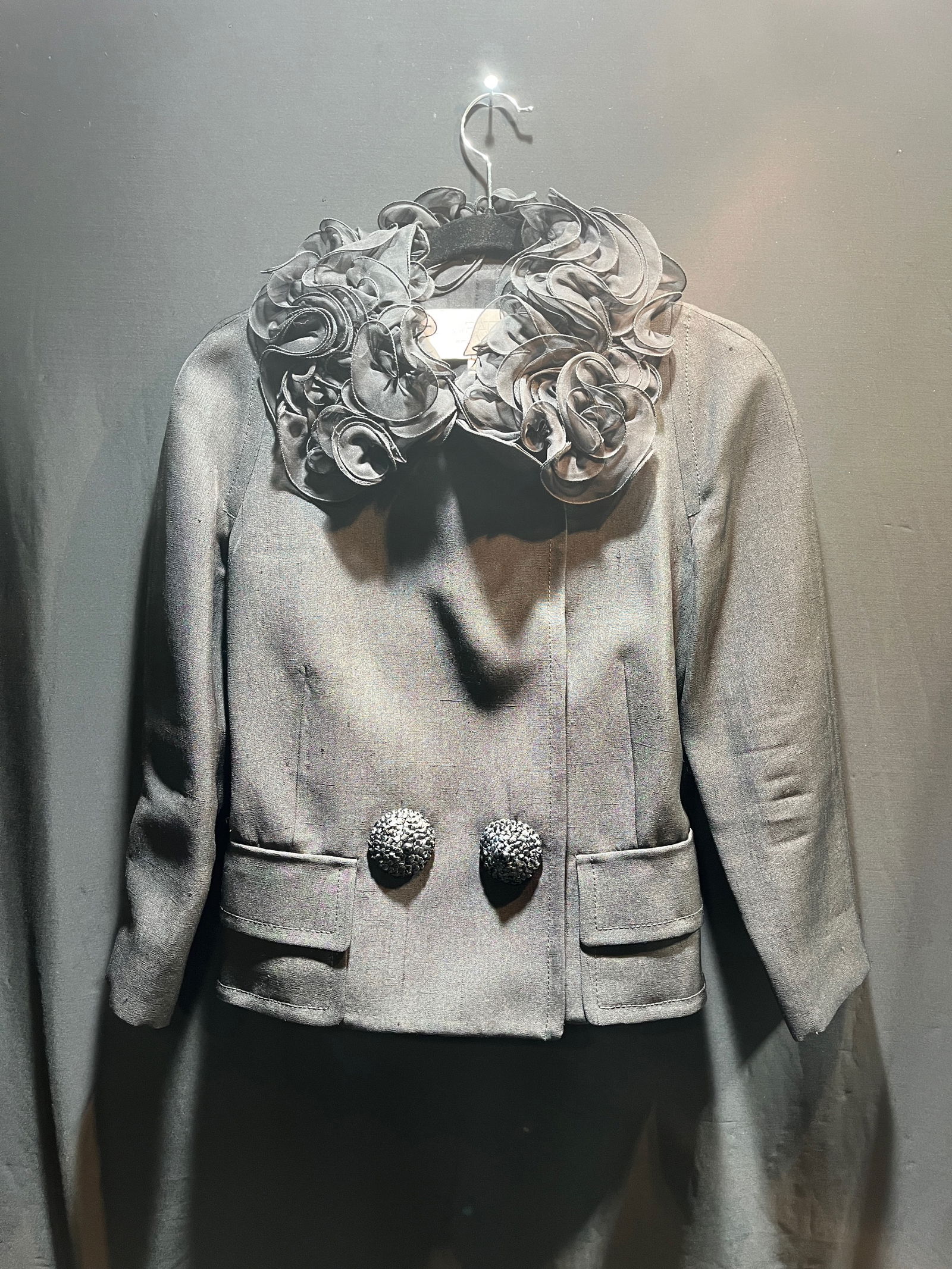 H1192 Giambattista Valli cropped black wool jacket (1 of 6)