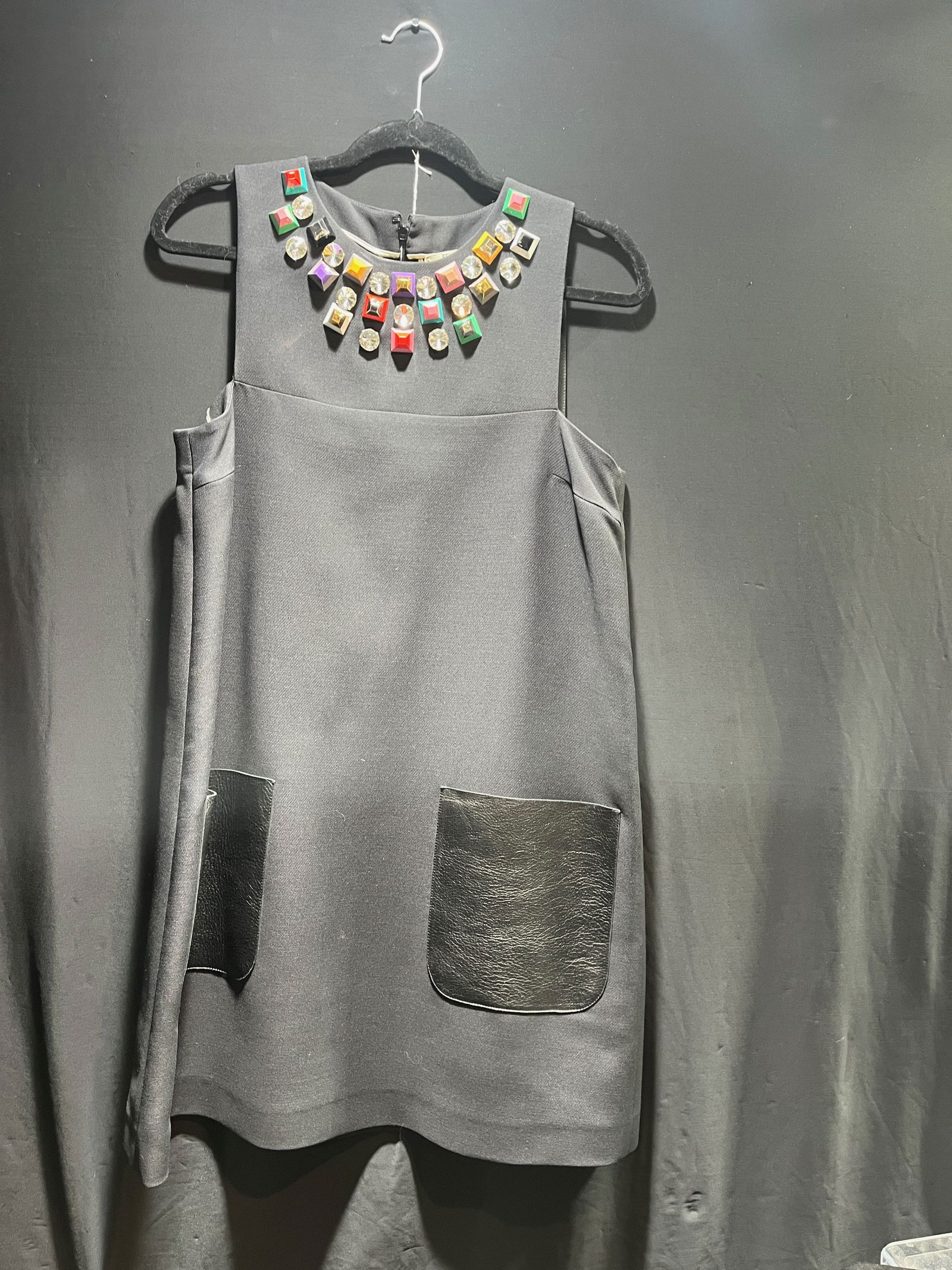 H902 Fendi black sleeveless dress (1 of 5)