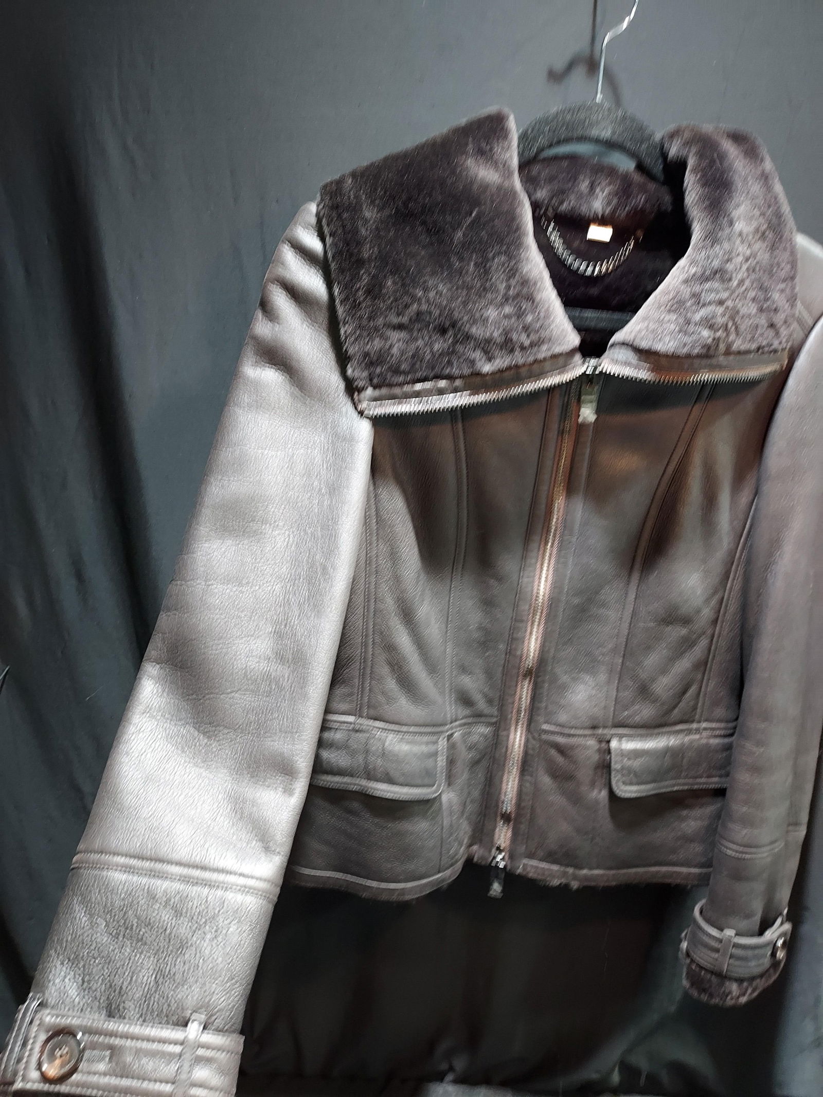 H1661 Burberry shearling & leather jacket (1 of 4)