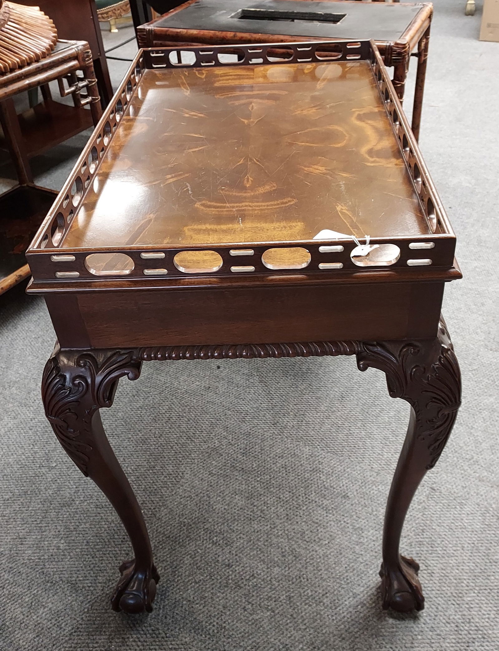 H1093 Councill Craftsmen Richard Plumer Tea Table (1 of 4)