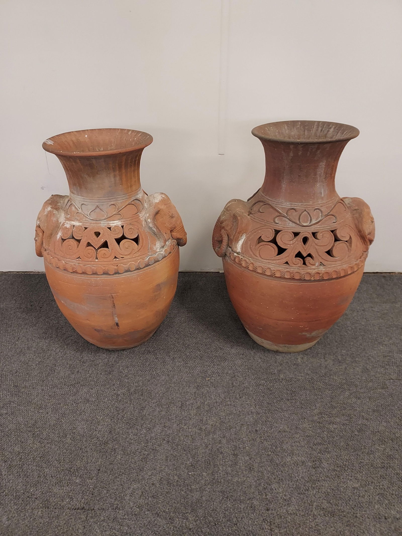H1263 Two Large Terracotta Vases (1 of 7)
