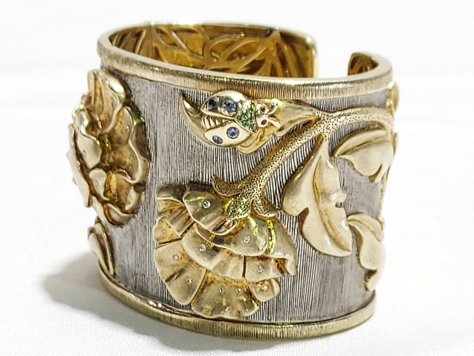 HJ56 Flower and ladybug wide cuff bracelet (1 of 6)