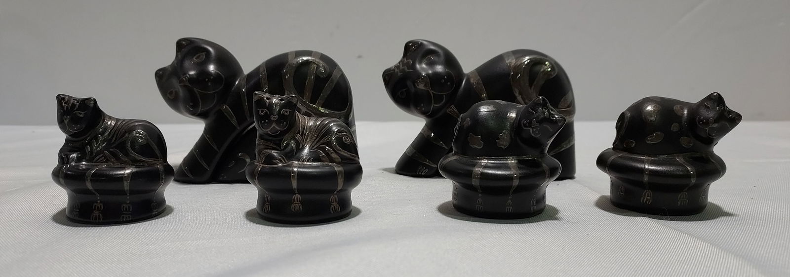 H2039 4 Sets Emilia Castillo Pottery Salt Pepper (1 of 8)