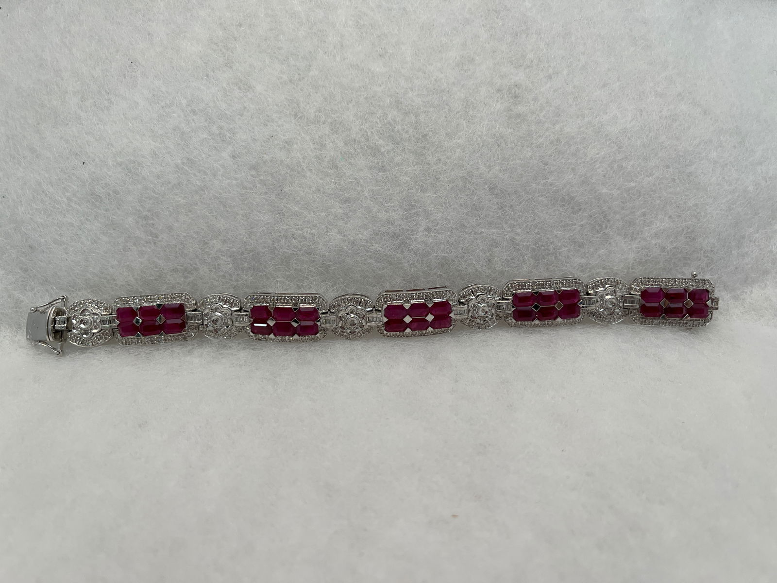 HJ217 14k wg, ruby and diamond link bracelet (1 of 2)