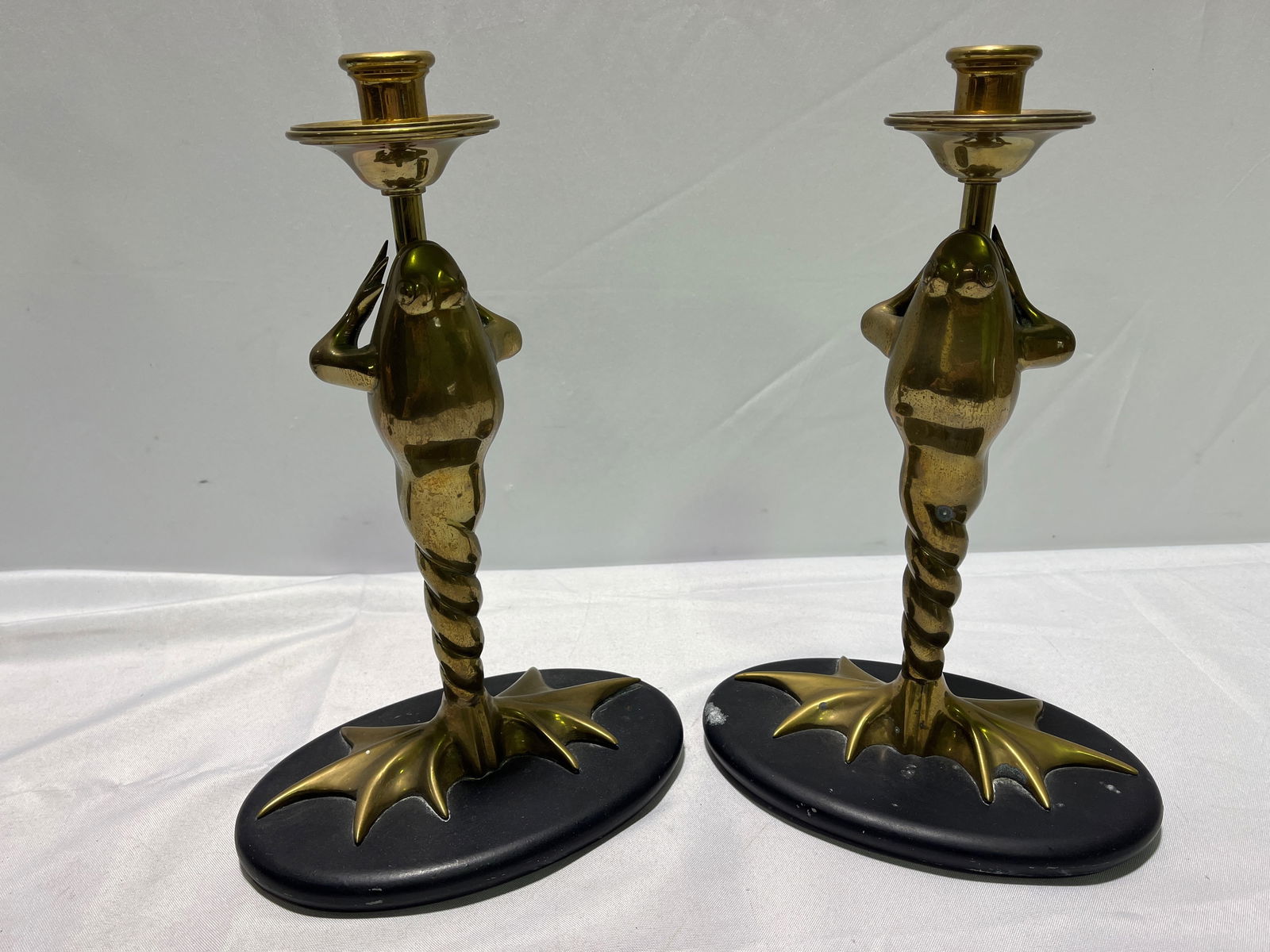 H2074 Pair Chapman 14" Brass Frog Candle Sticks (1 of 11)
