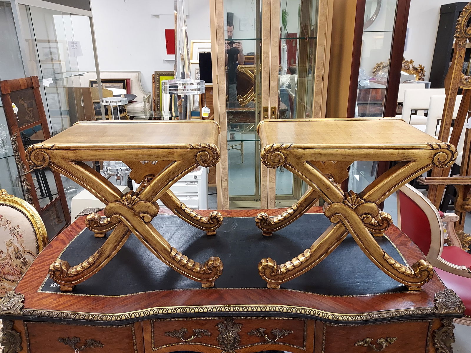 H462 Pr Italianate Gold Painted X Frame Benches (1 of 8)