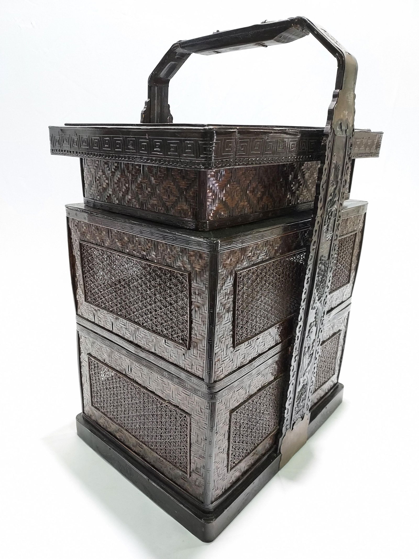 H1502 Chinese Nesting Baskets (1 of 20)