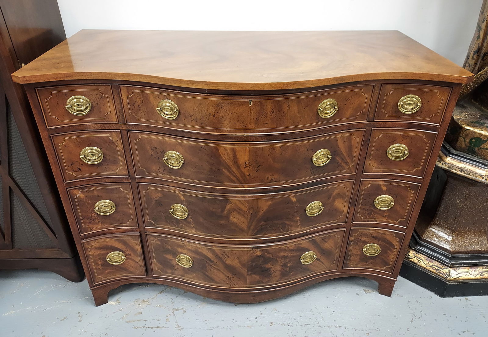 H1362 Baker Furniture 10 drawer chest (1 of 9)