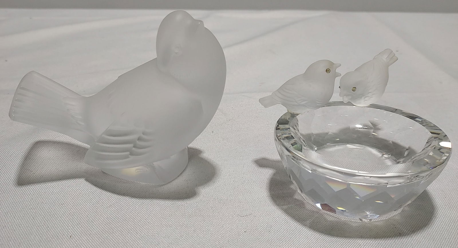 H293 Lalique Sparrow & Swarovski Sparrow Bowl (1 of 6)