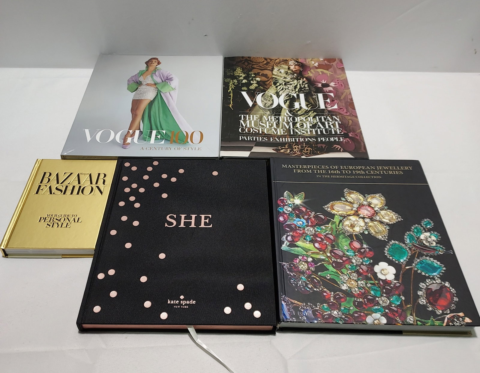 H2006 5 assorted fashion books: 5 assorted fashion books: Masterpieces of European Jewellery from the 16th to 19th centuries in the Hermitage Collection, Olga Kostyuk; "She" Kate Spade, Abrams; "Vogue & The Metropolitan Museum of Ar