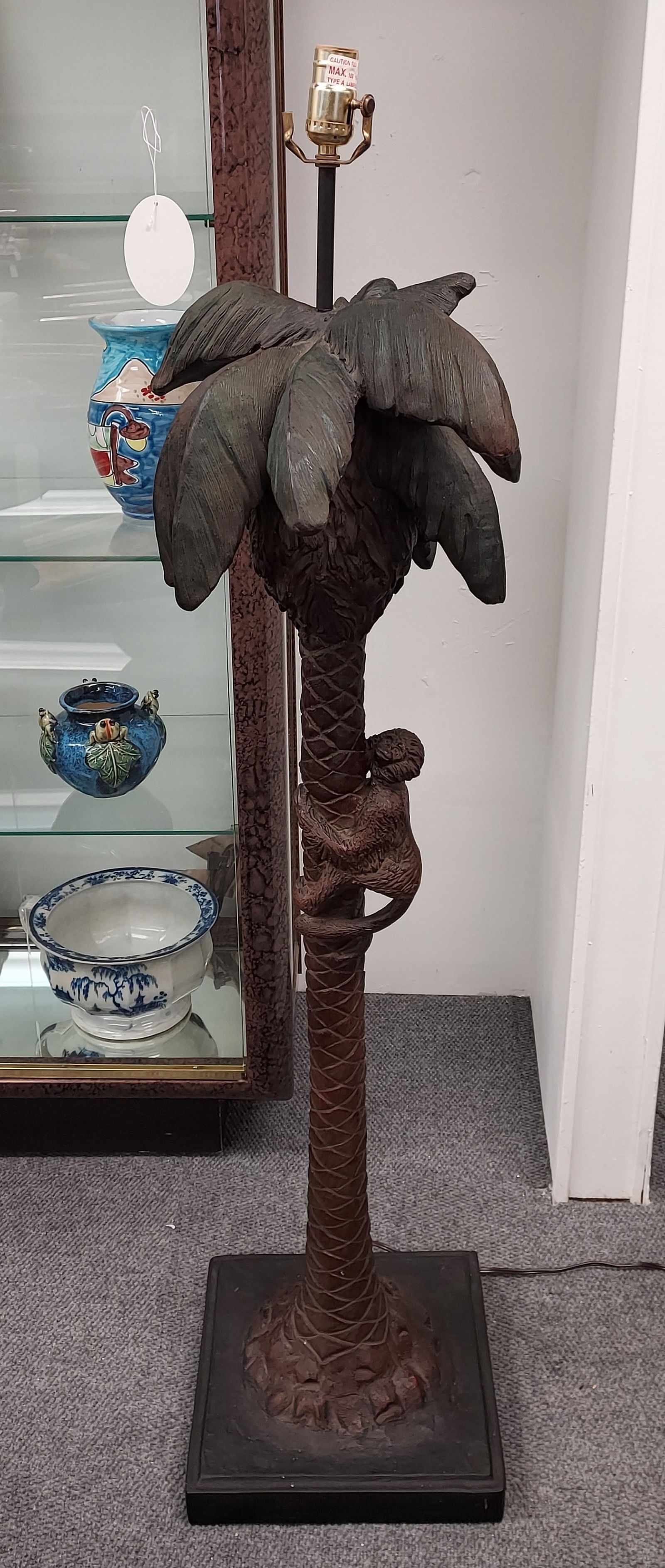 H? Palm Tree Monkey Lamp (1 of 6)