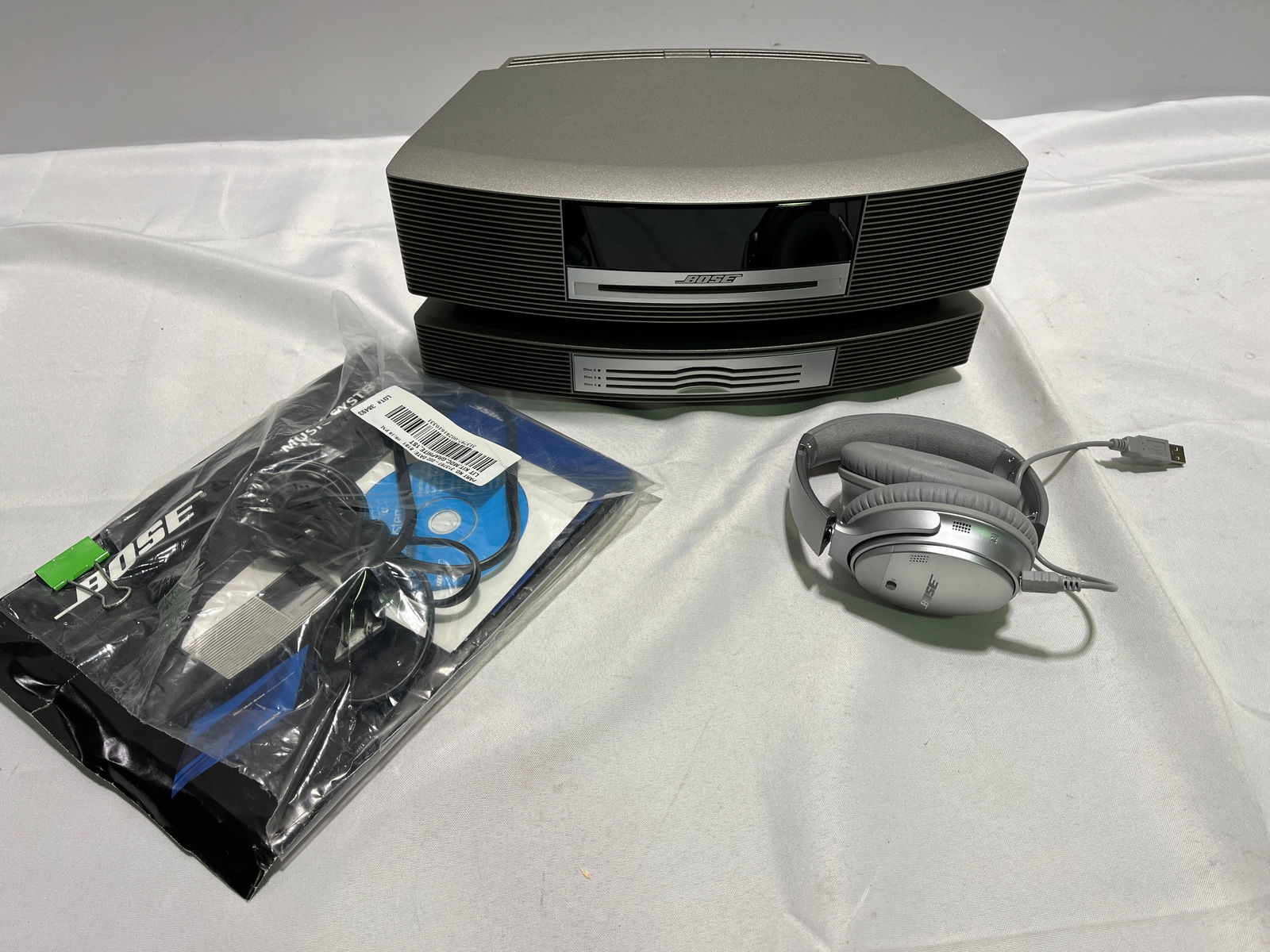 H1571 Bose Wave Soundtouch Music System III (1 of 5)