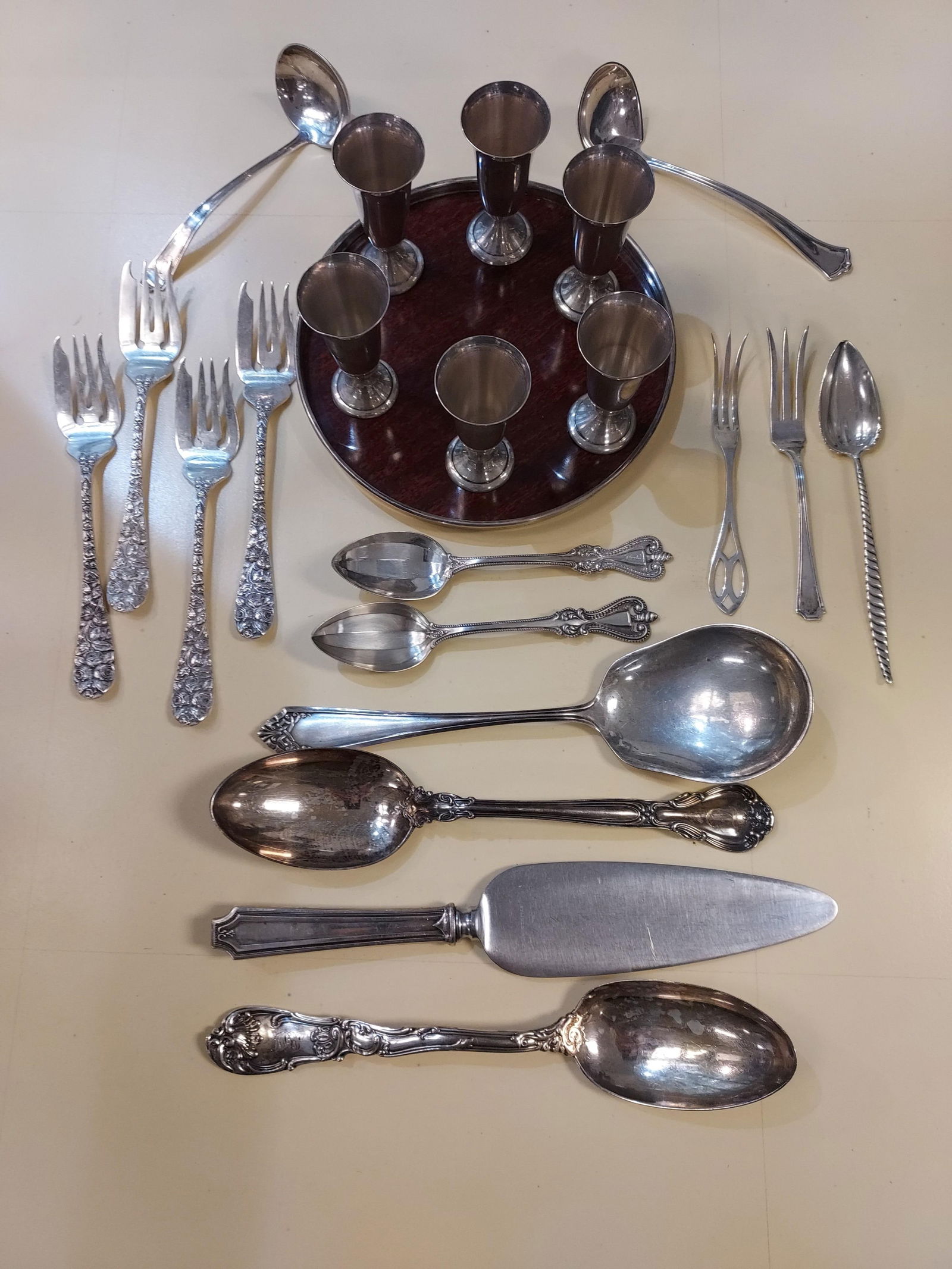 H203 22 pieces assorted sterling silver: (1 of 9)