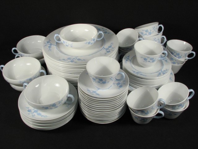 SPODE "BLANCHE DE CHINE" PORCELAIN DINNERWARE: 82 PCS: Spode porcelain partial dinnerware service in the "Blanche de Chine" blue on white pattern. Includes (17) 10.5" plates, (7) 8" plates, (10) 6.25" plates, (7) 6.75" wide (handle to handle) boullion sou