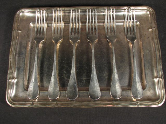 SIX 19TH C CHRISTOFLE SILVER PLATED FORKS & A TRAY: Lot of six 19th century Christofle electro-plated silver forks and a rectangular silver plated tray. Forks are stamped with Christofle maker's mark, 1844-1862 date mark, and are un-monogrammed. Tray h