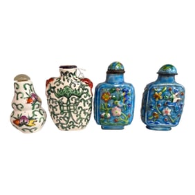 4 EARLY ASIAN SNUFF BOTTLES ONE SIGNED