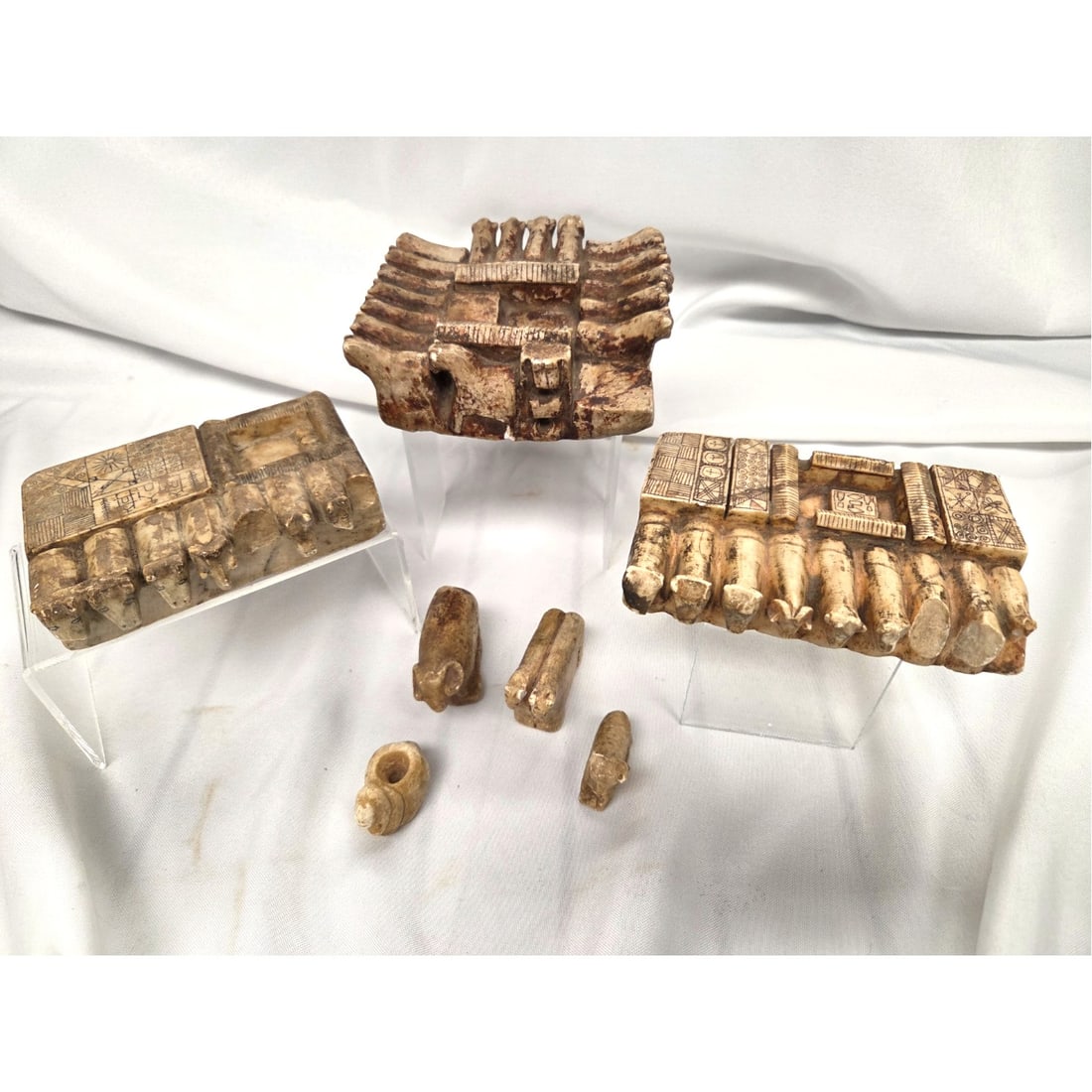 7 BOLIVIAN ILLA  ALABASTER VOTIVE FARM ANIMALS (1 of 18)